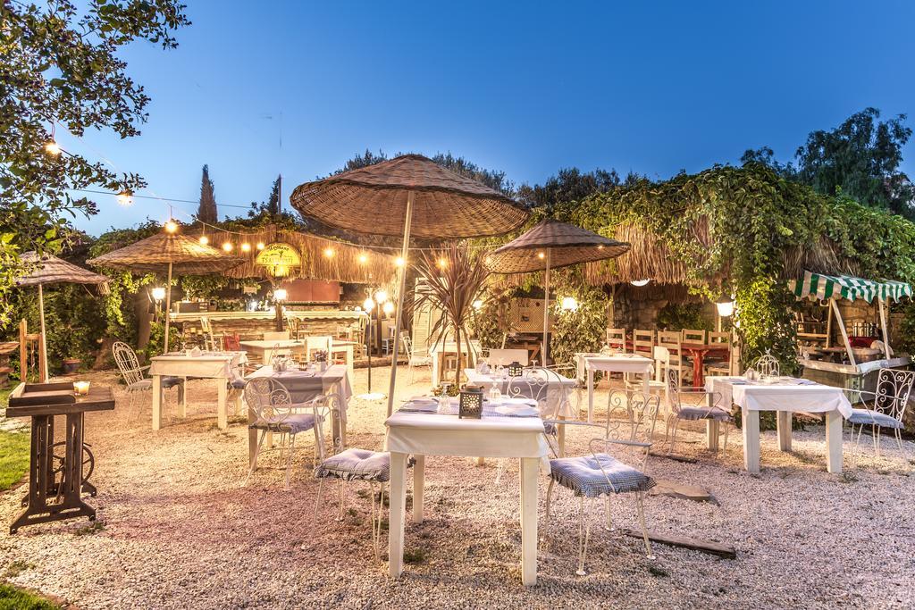 Retro Butik Otel (Adults Only) Cesme Exterior photo