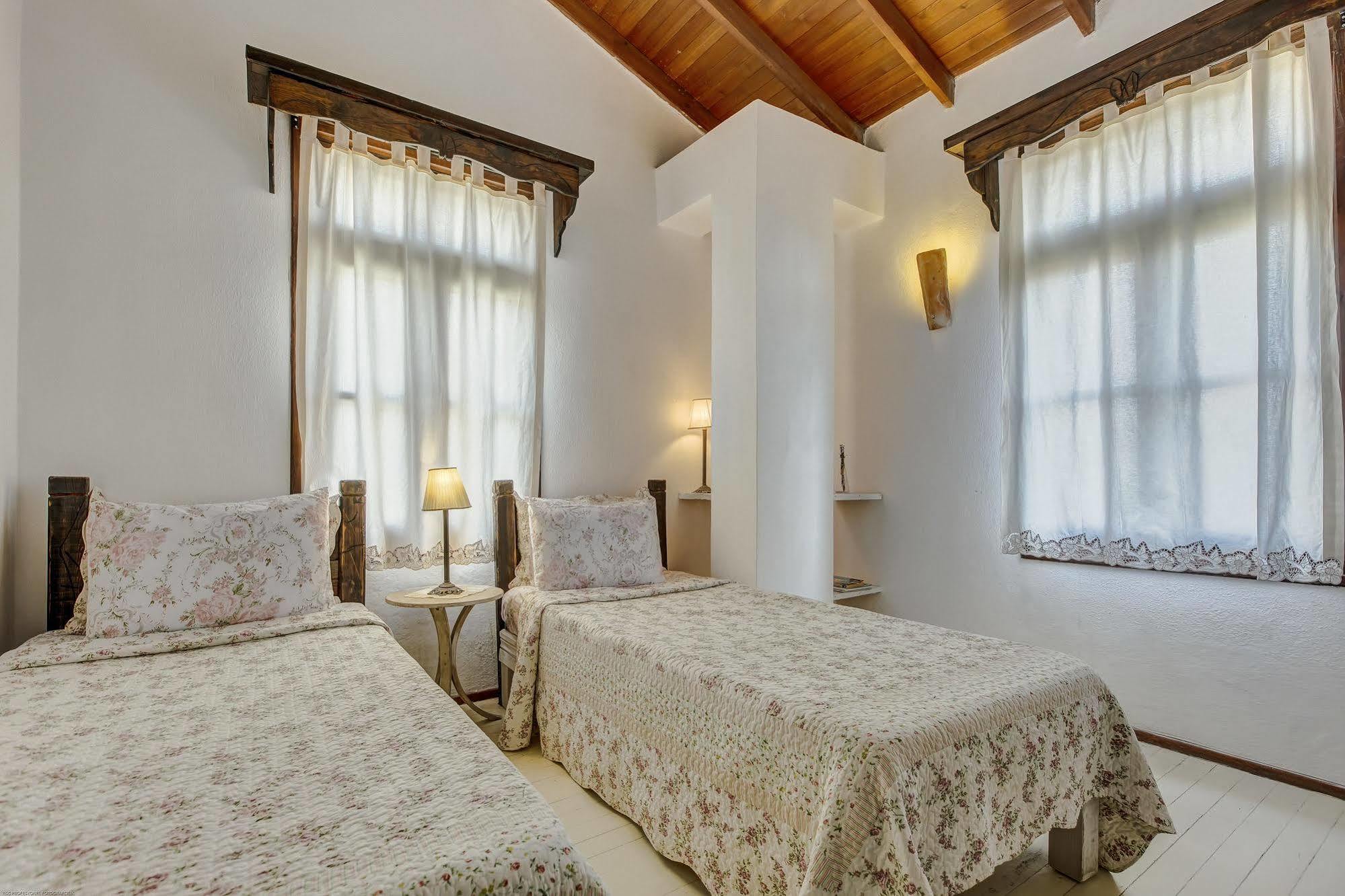 Retro Butik Otel (Adults Only) Cesme Exterior photo