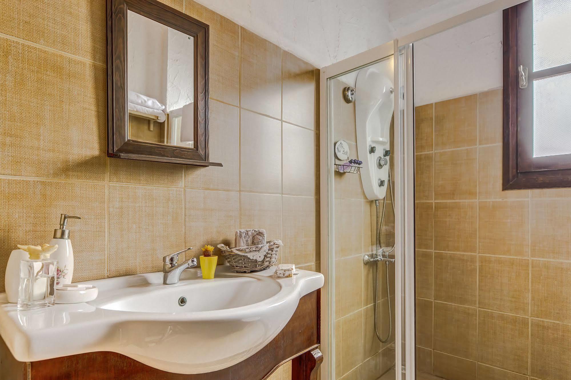 Retro Butik Otel (Adults Only) Cesme Exterior photo