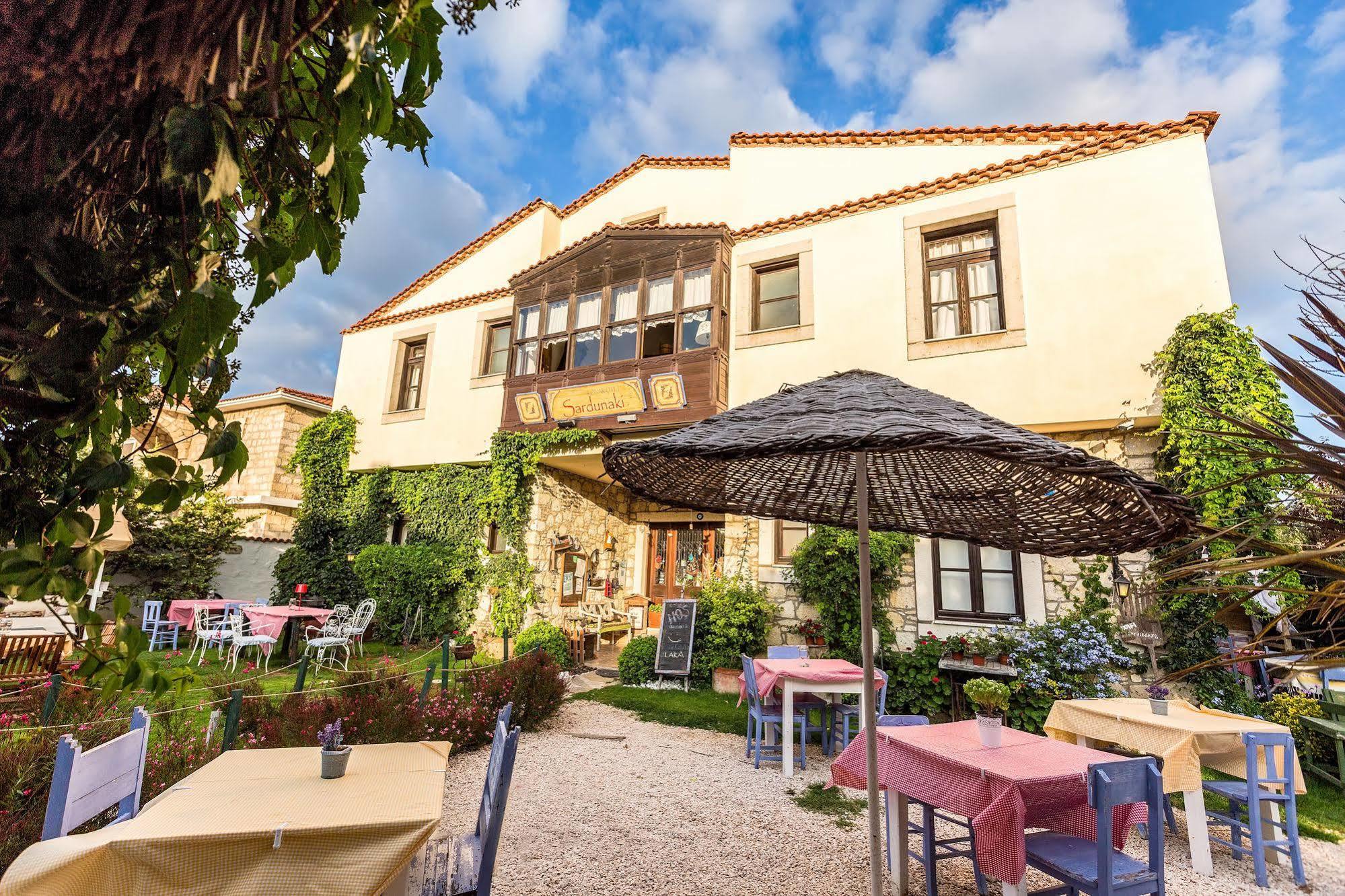 Retro Butik Otel (Adults Only) Cesme Exterior photo